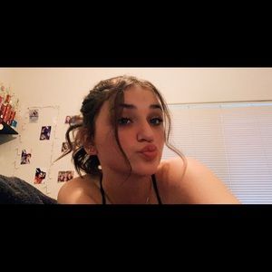 Meet your Posher, Destiny